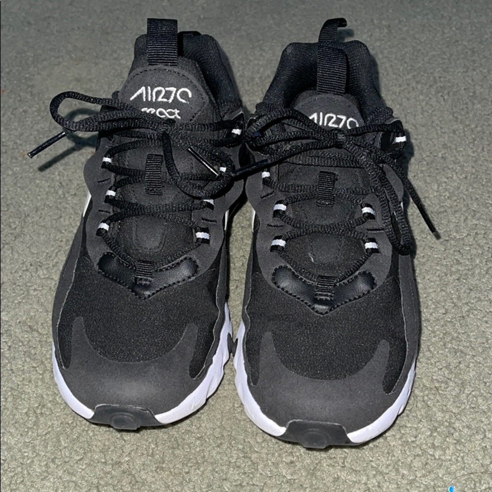 Air 270 React